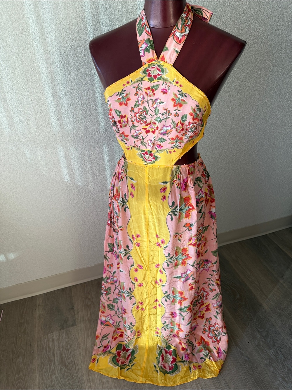 Farm Rio Beauty Scarf Maxi Halter Dress size XS - Picture 7 of 11